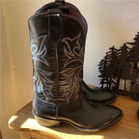 🎉NEW‼️ BILTRITE BLACK EMBROIDERED COWGIRL BOOTS‼️ - Picture 3 of 16